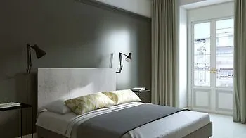 The Manoel 3*