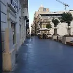 Hotel The Manoel