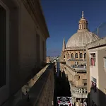 The Manoel La Valeta