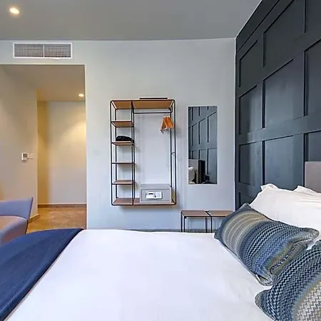 The Manoel Hotel